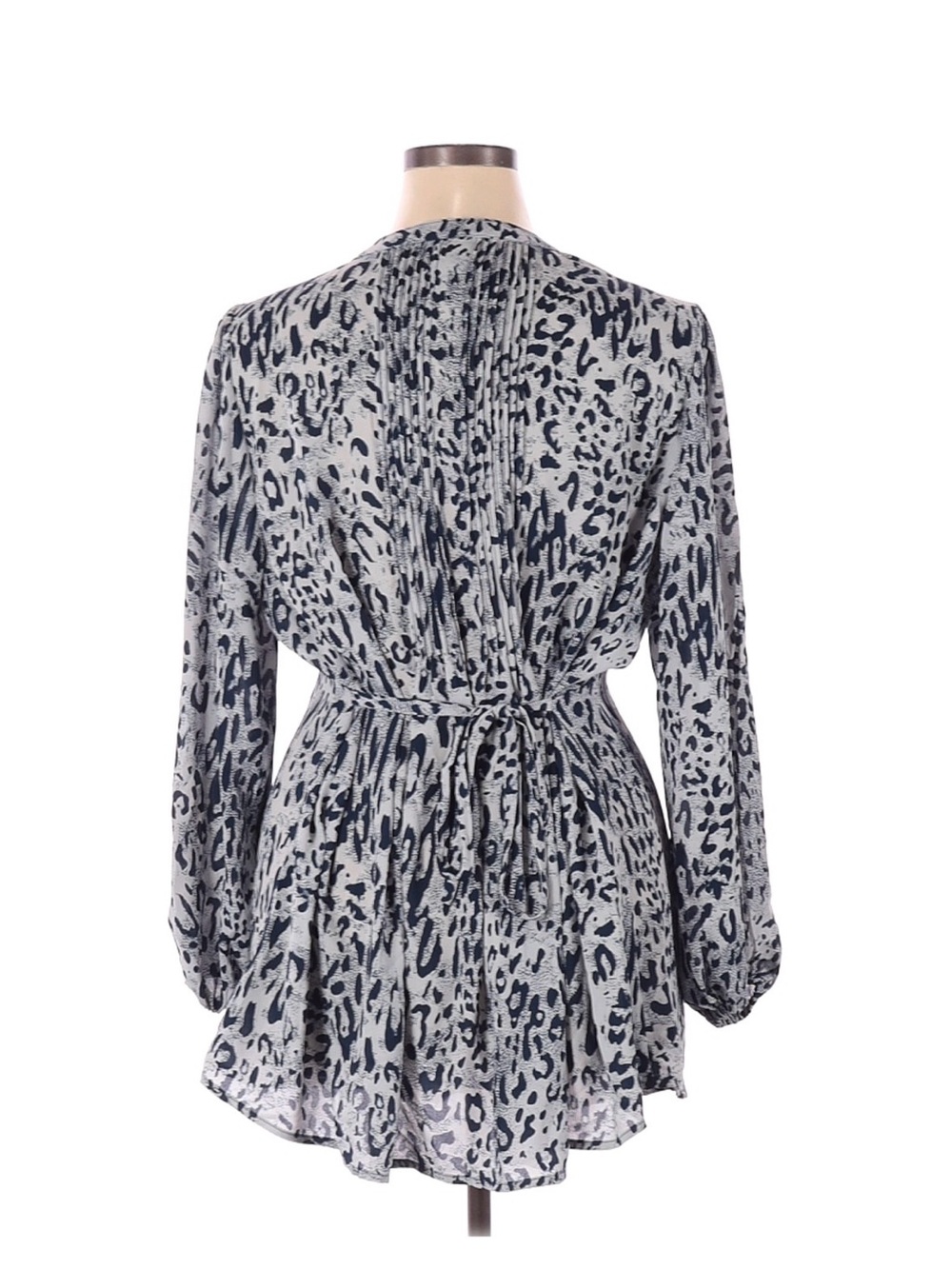 Melissa McCarthy Navy and Gray Leopard Pintuck Tunic - Picture 2 of 7